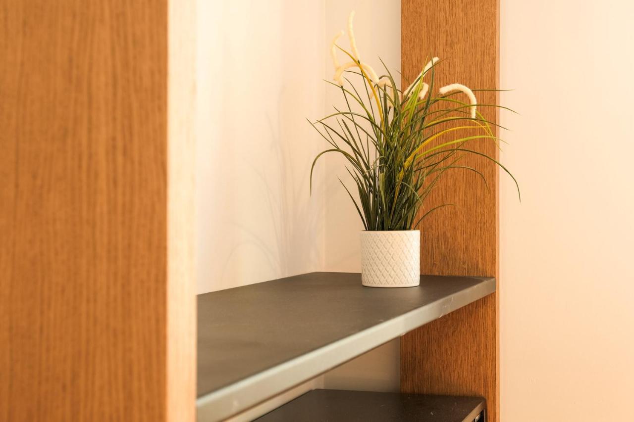 Strefi Hill Suites Athènes Extérieur photo